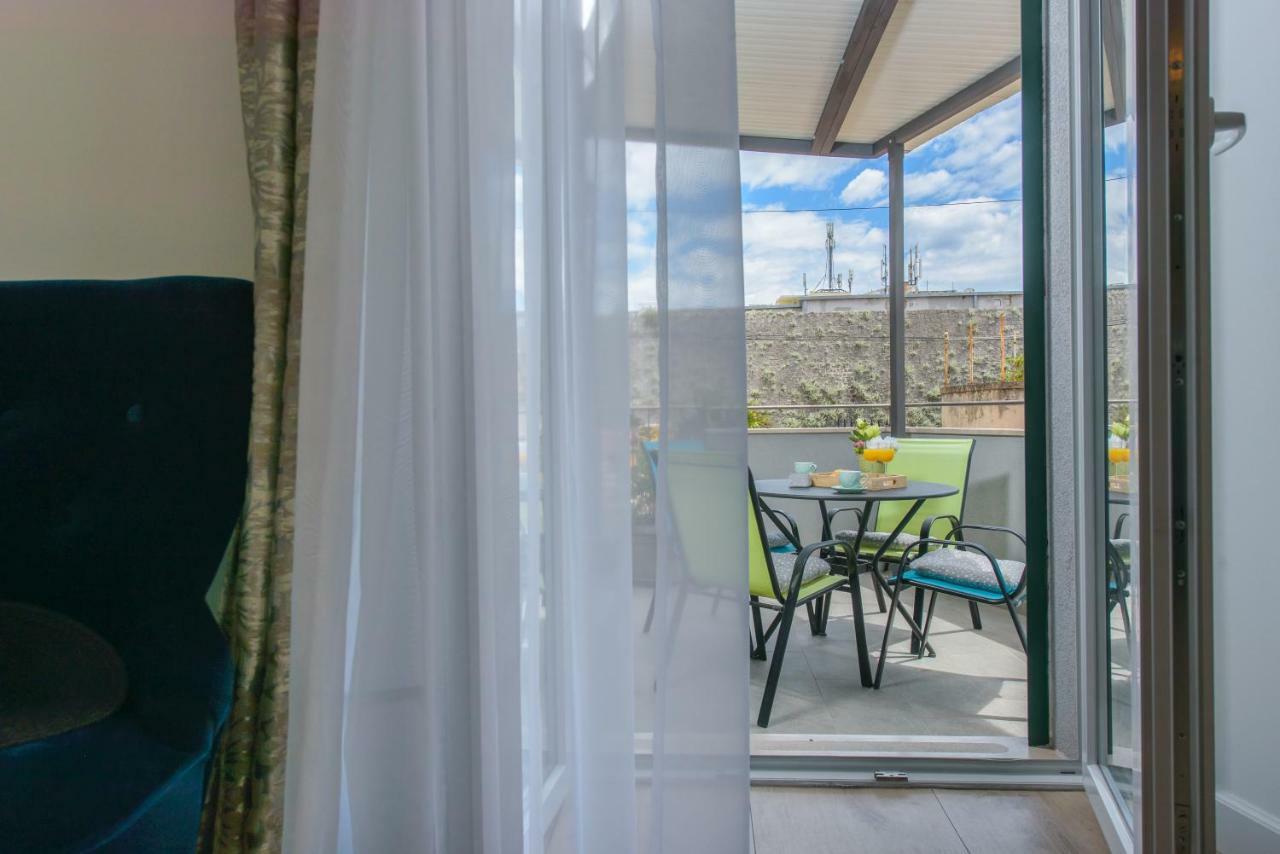 Arcus Apartment With Beautiful Terrace Сплит Екстериор снимка
